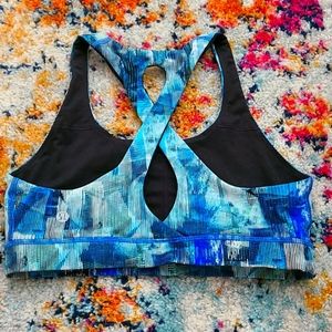 lululemon sports bra
